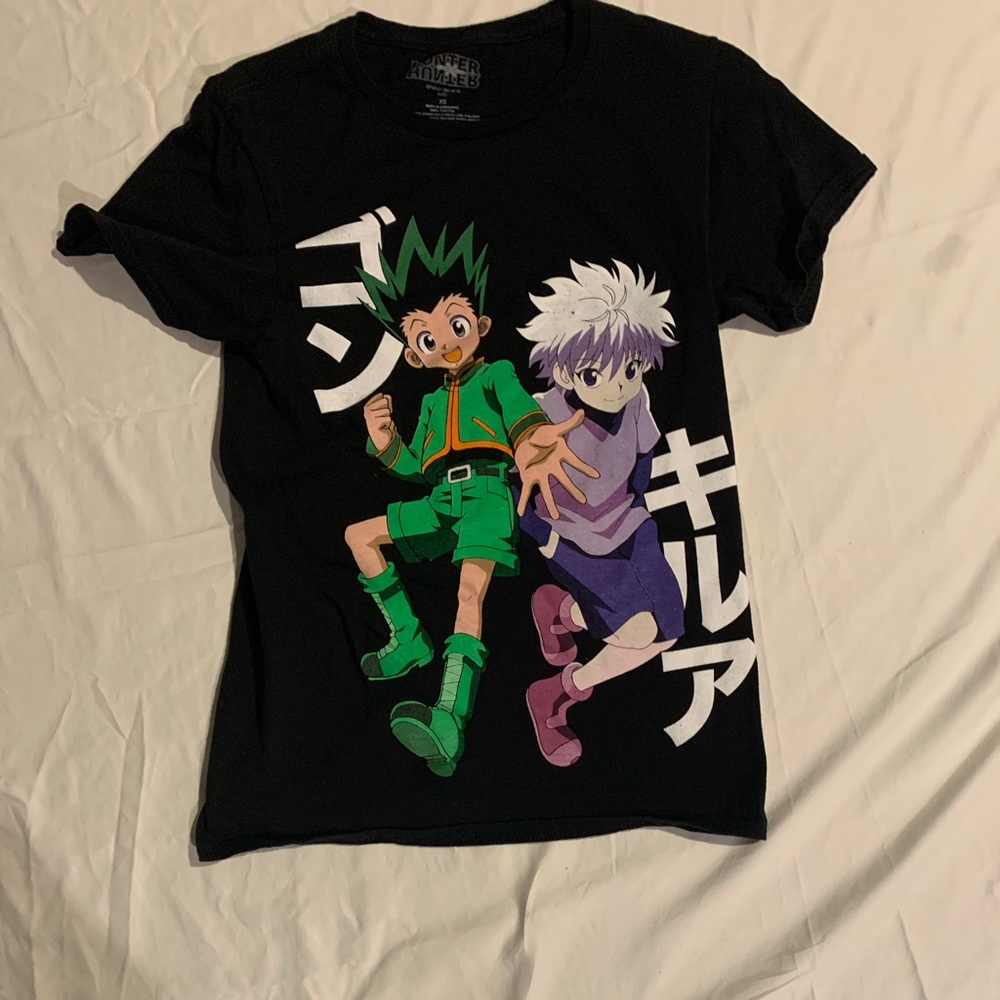 This is a black hunter X Hunter T-shirt